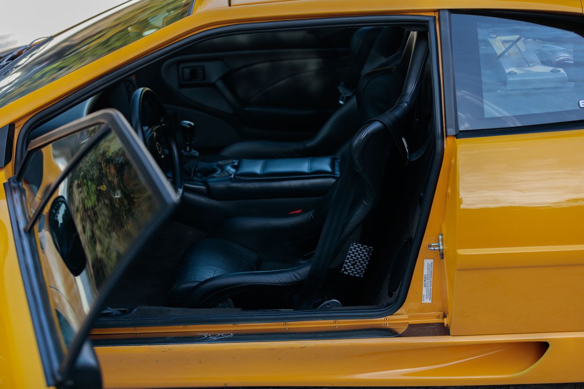 1994 Lotus Esprit Sport 300