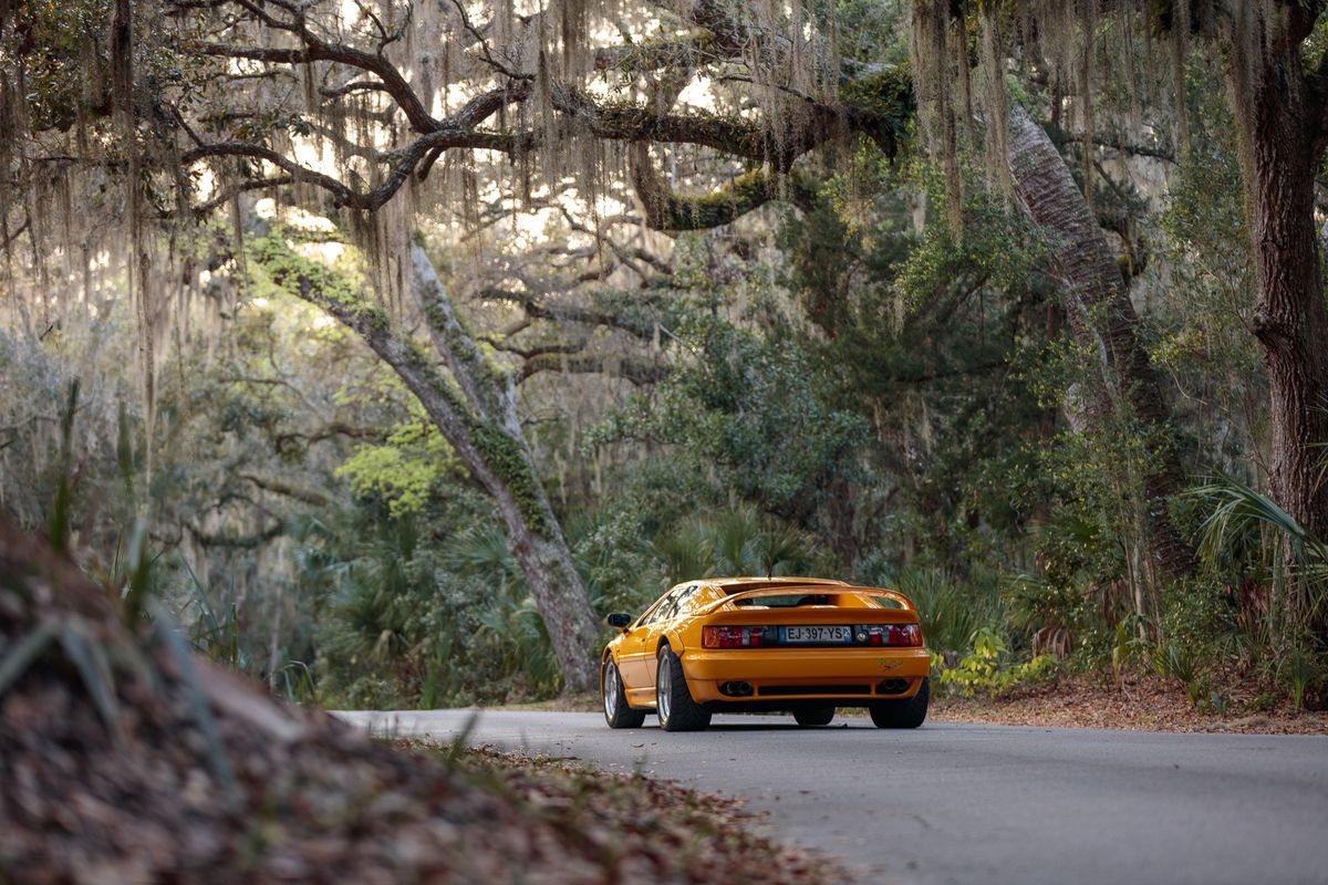 1994 Lotus Esprit Sport 300