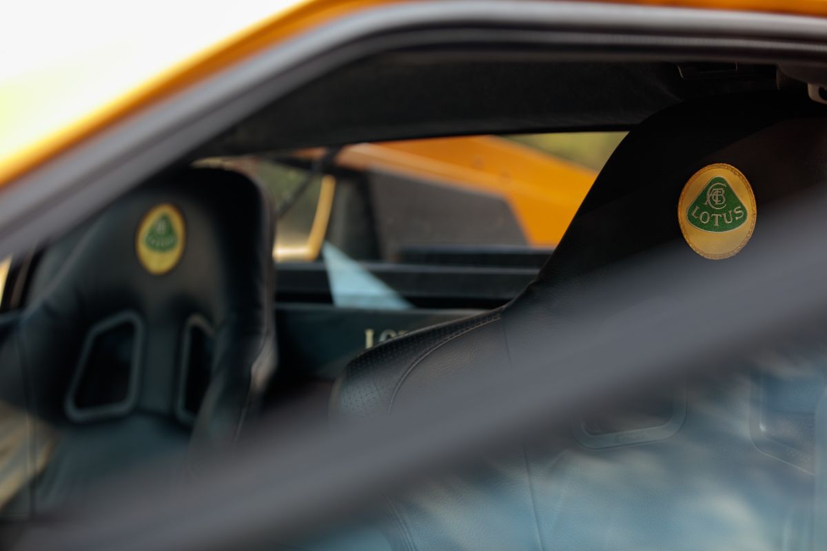 1994 Lotus Esprit Sport 300
