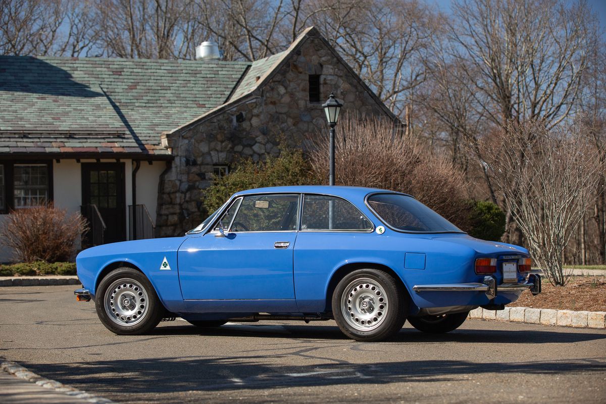 1974 Alfa Romeo GTV