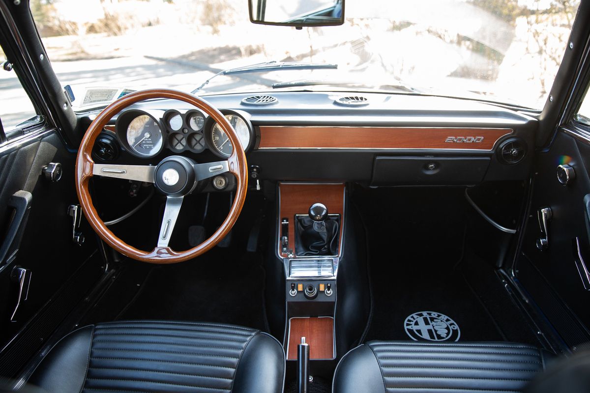 1974 Alfa Romeo GTV