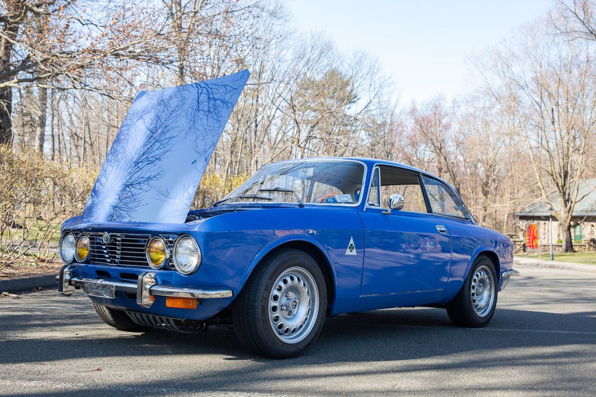 1974 Alfa Romeo GTV