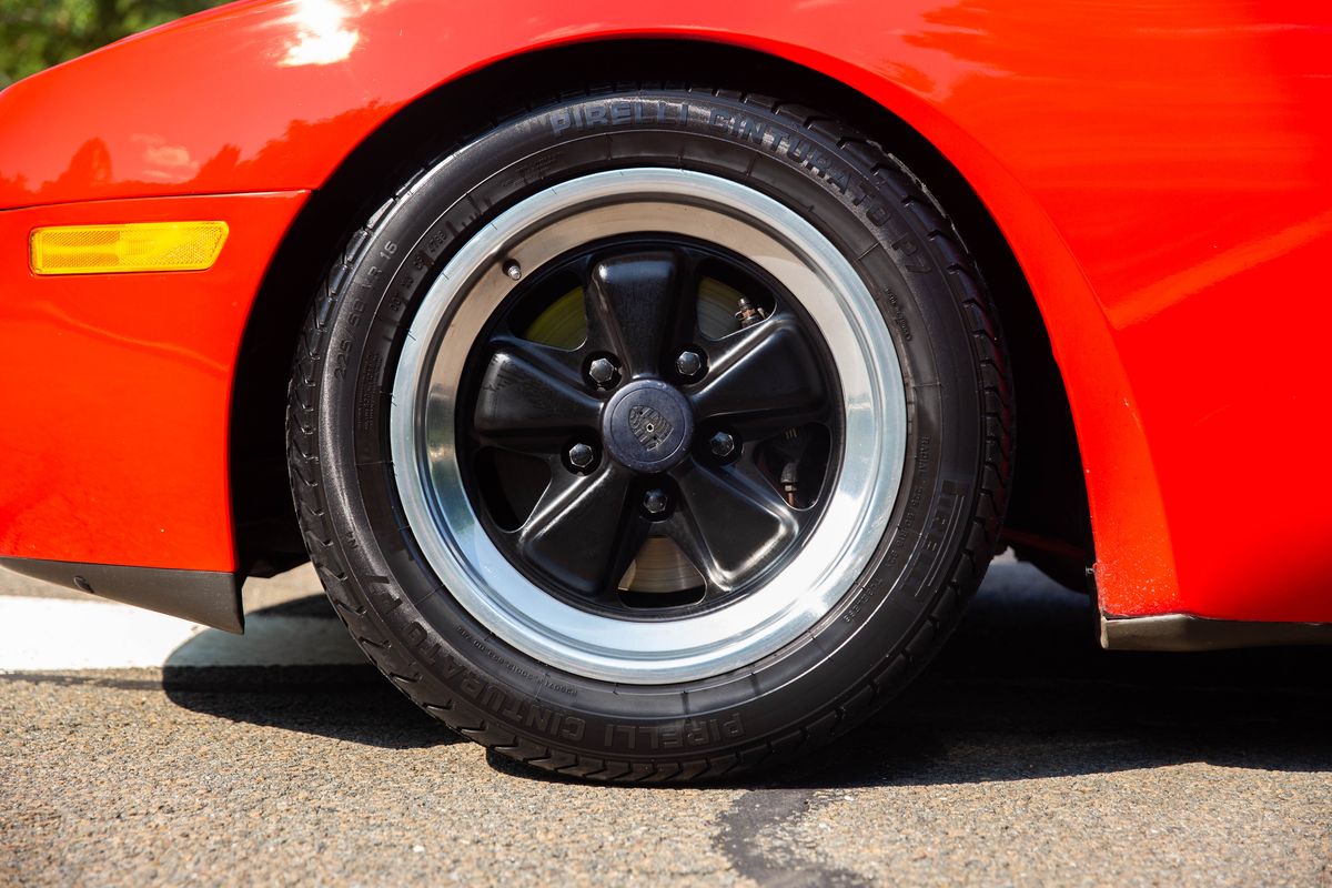 1986 Porsche 944 Turbo Cup