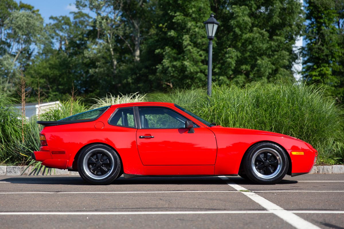 1986 Porsche 944 Turbo Cup