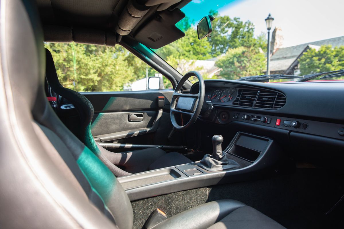 1986 Porsche 944 Turbo Cup