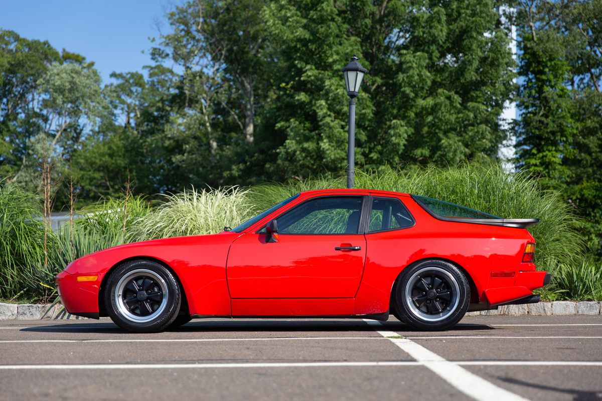 1986 Porsche 944 Turbo Cup