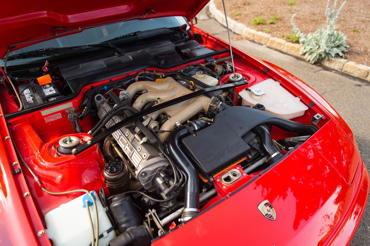 1986 Porsche 944 Turbo Cup