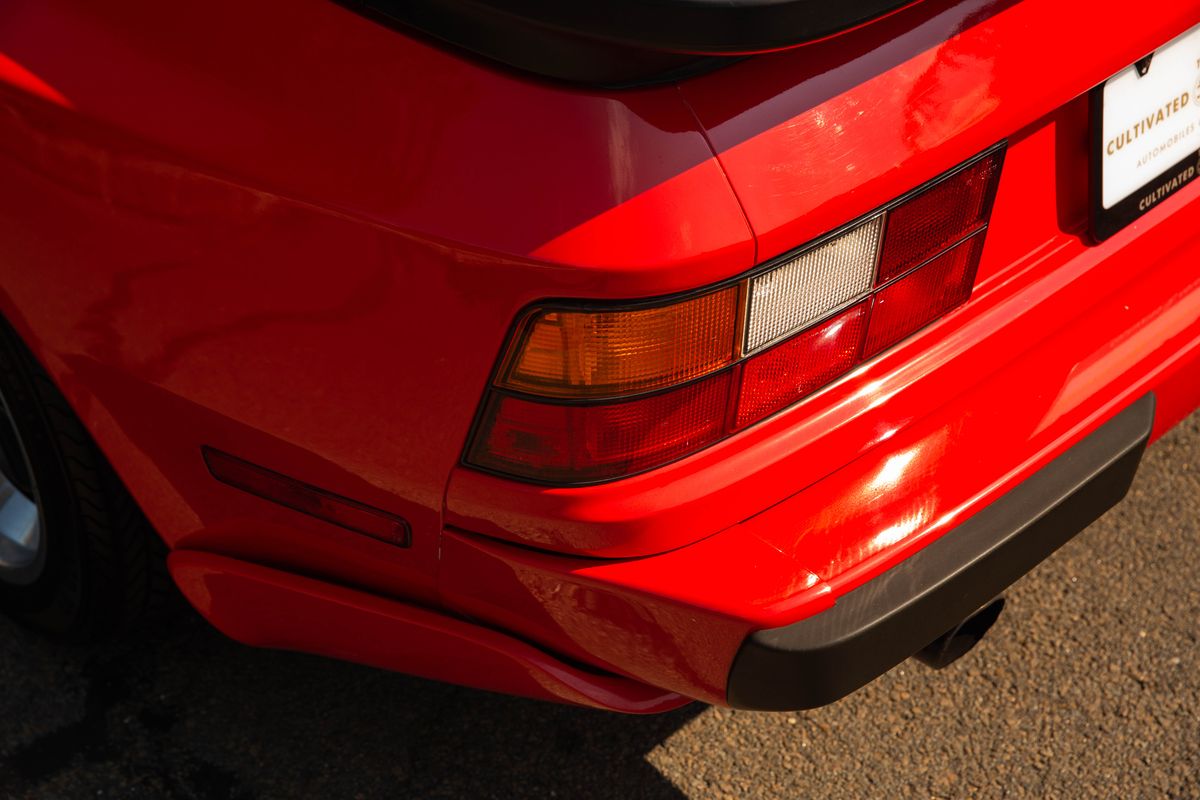 1986 Porsche 944 Turbo Cup