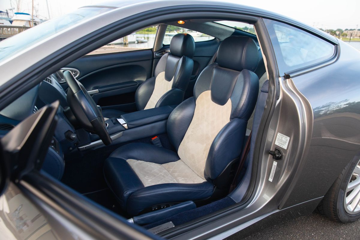 2002 Aston Martin V12 Vanquish 6-Speed Manual