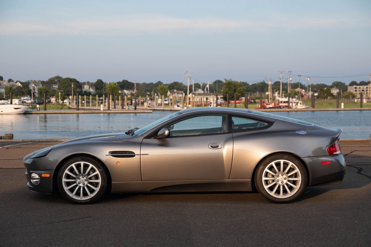 2002 Aston Martin V12 Vanquish 6-Speed Manual