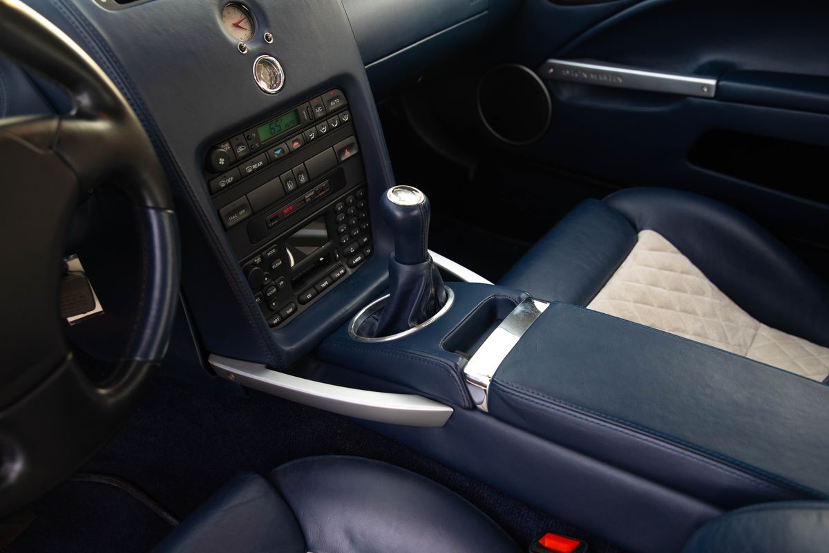 2002 Aston Martin V12 Vanquish 6-Speed Manual