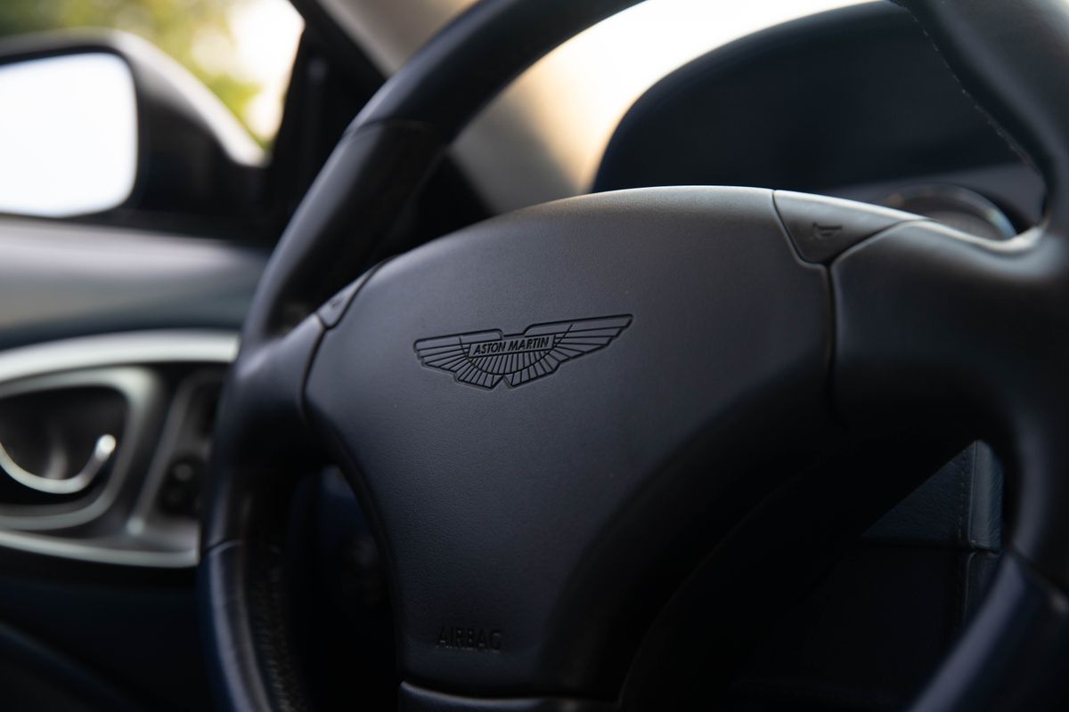 2002 Aston Martin V12 Vanquish 6-Speed Manual