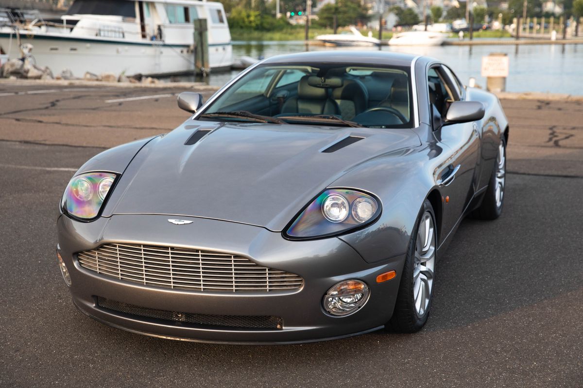 2002 Aston Martin V12 Vanquish 6-Speed Manual