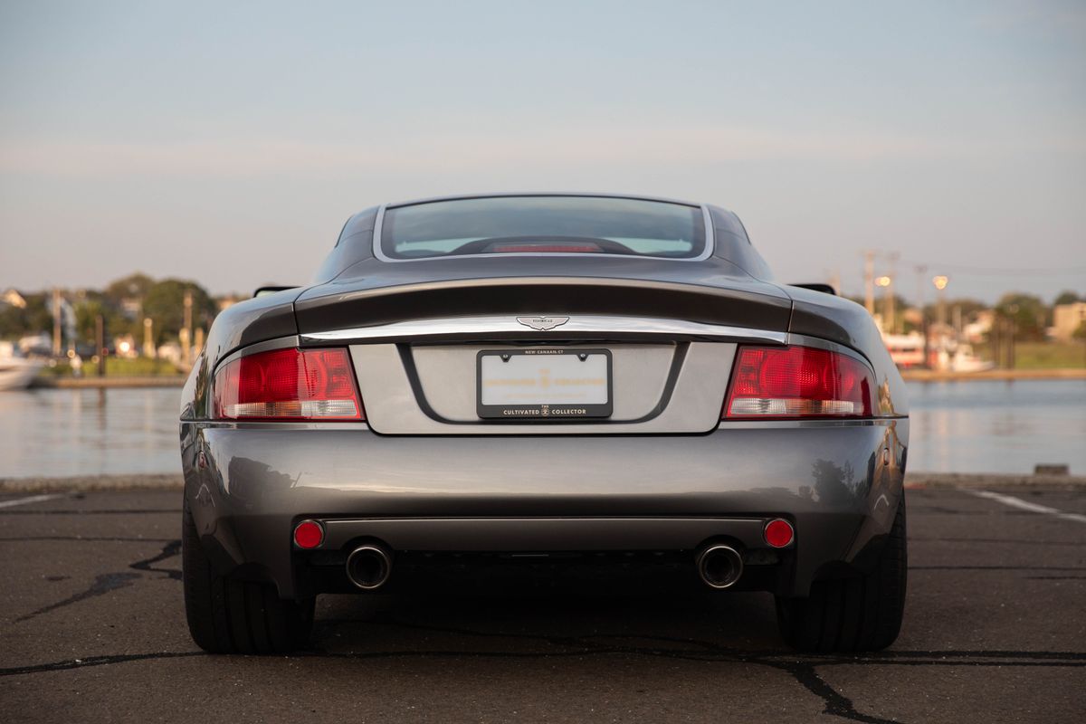 2002 Aston Martin V12 Vanquish 6-Speed Manual