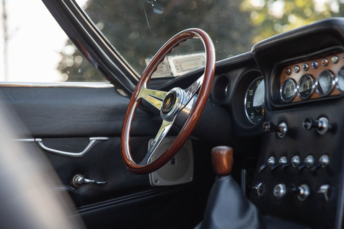 1967 Lamborghini 400GT 2+2