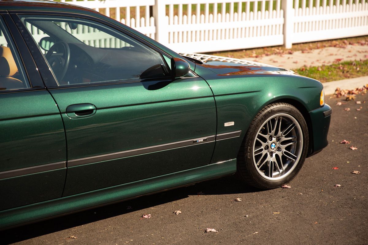 2000 BMW M5