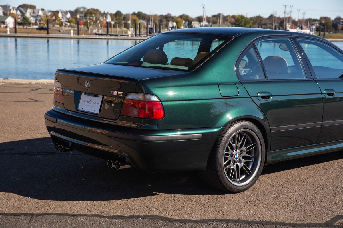 2000 BMW M5