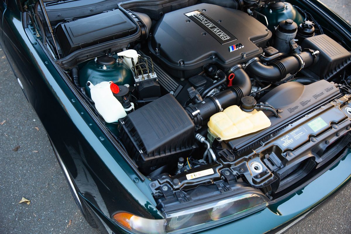 2000 BMW M5