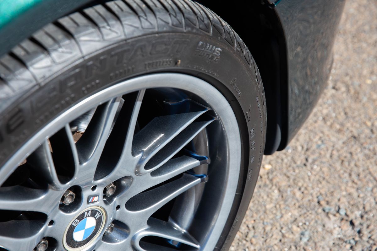 2000 BMW M5