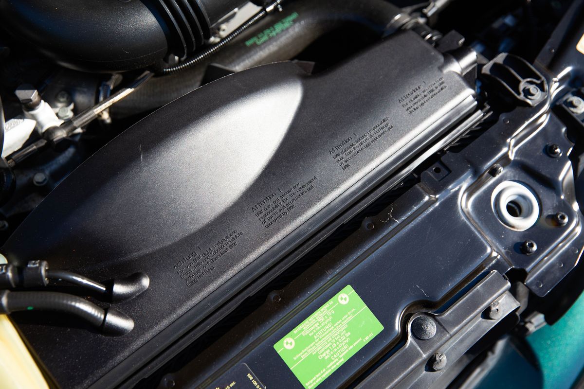 2000 BMW M5