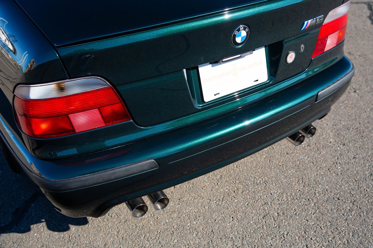 2000 BMW M5