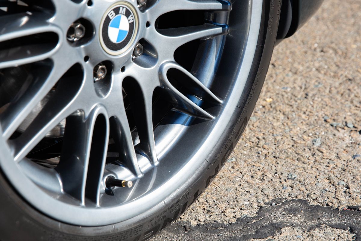 2000 BMW M5
