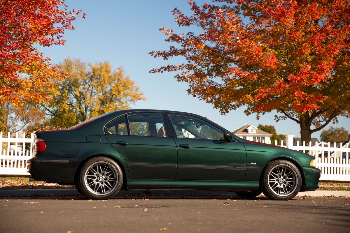 2000 BMW M5