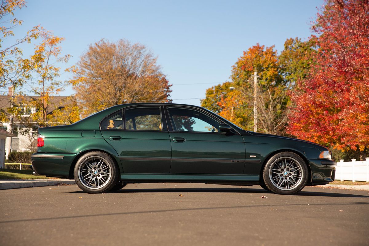 2000 BMW M5