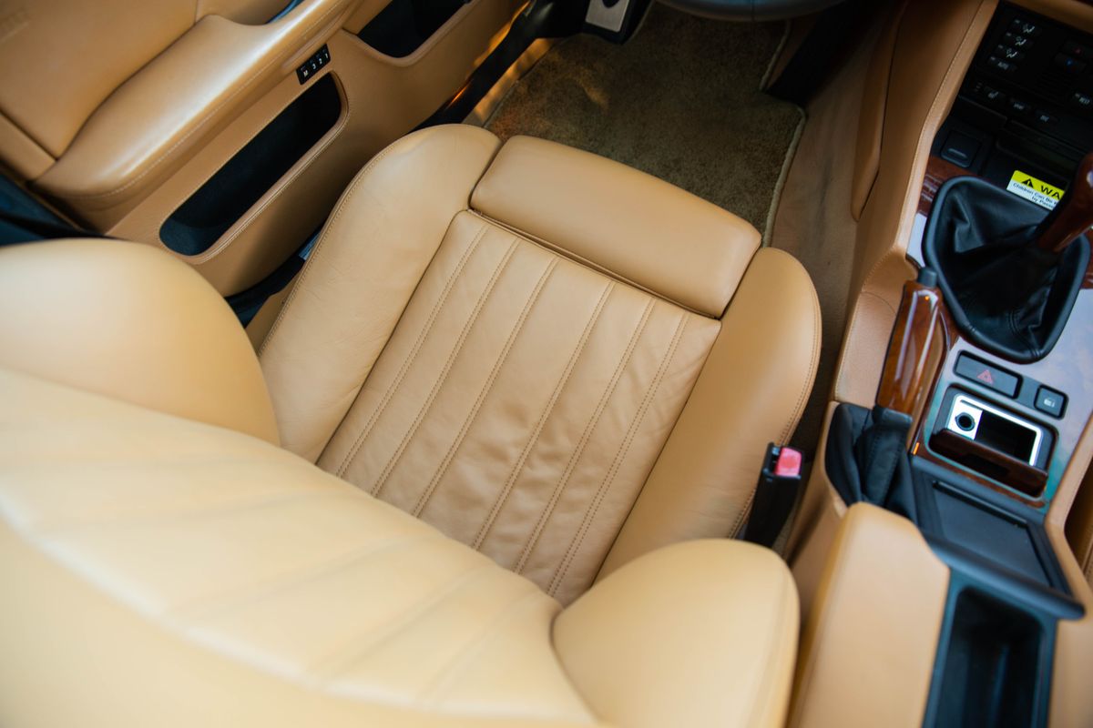 2000 BMW M5