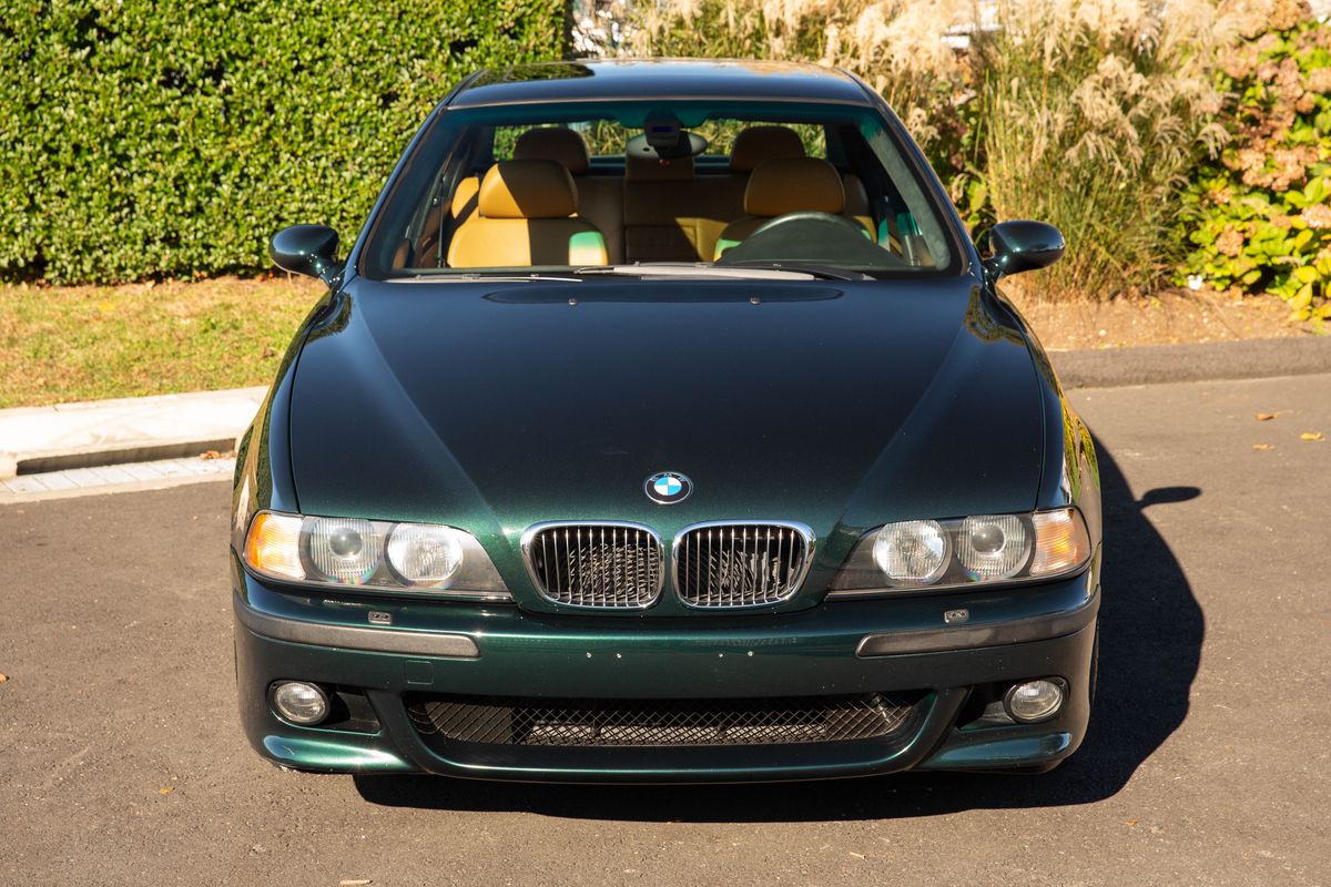 2000 BMW M5