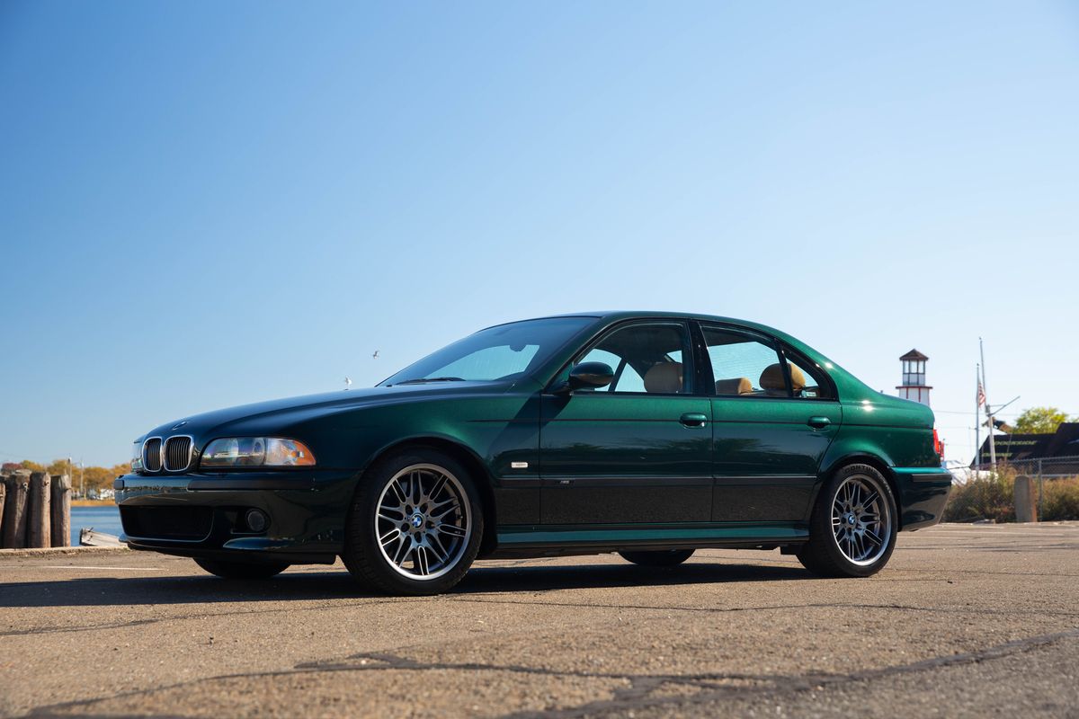2000 BMW M5