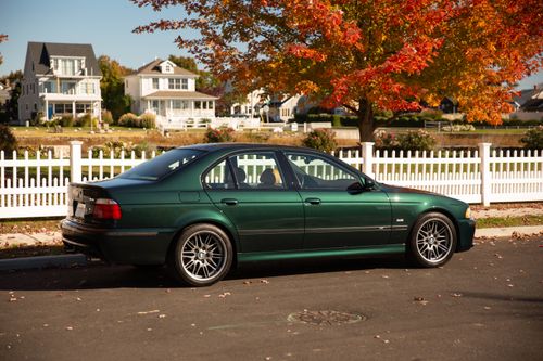 2000 BMW M5