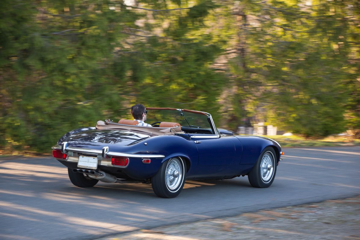 1973 Jaguar XKE V-12 Roadster