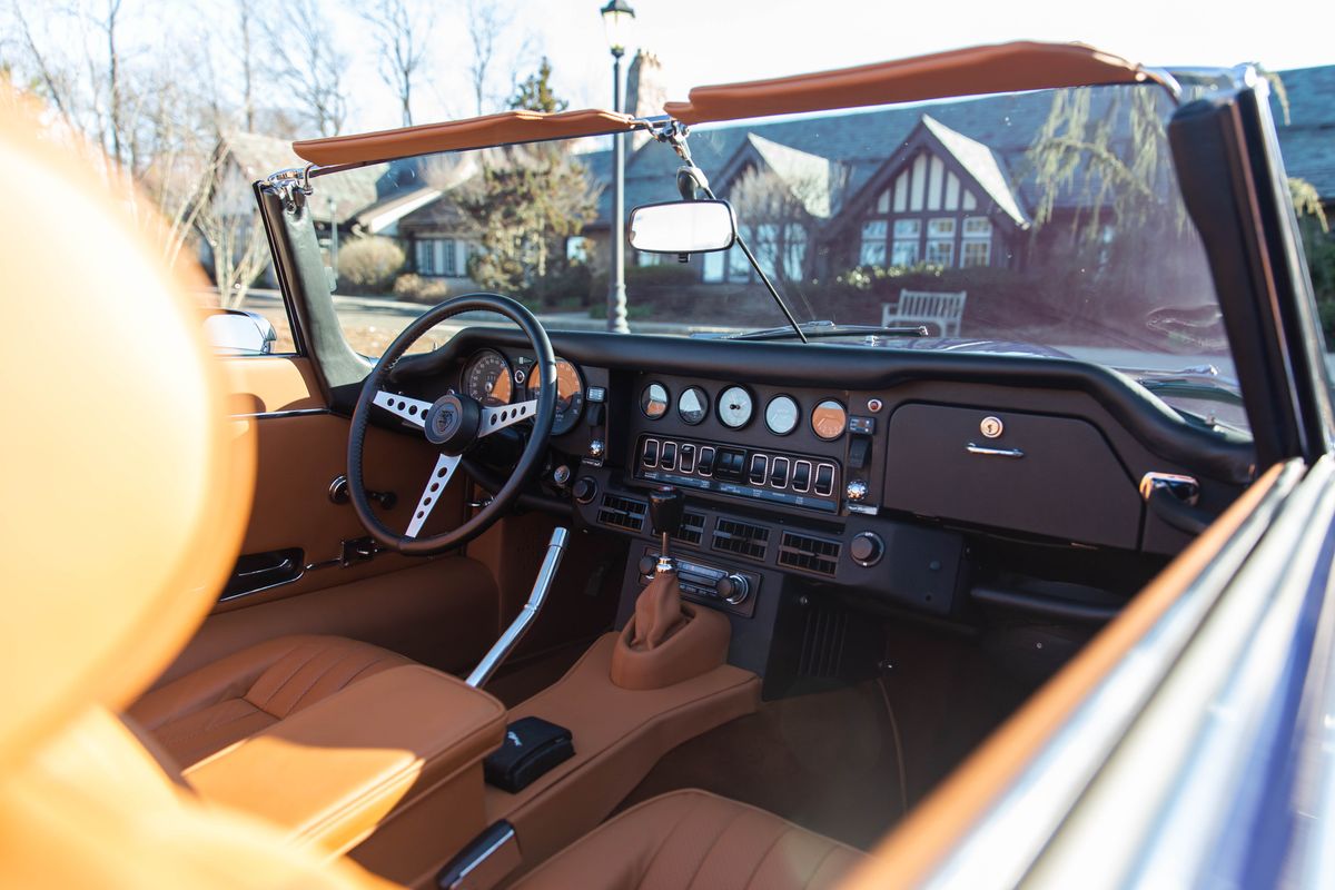1973 Jaguar XKE V-12 Roadster
