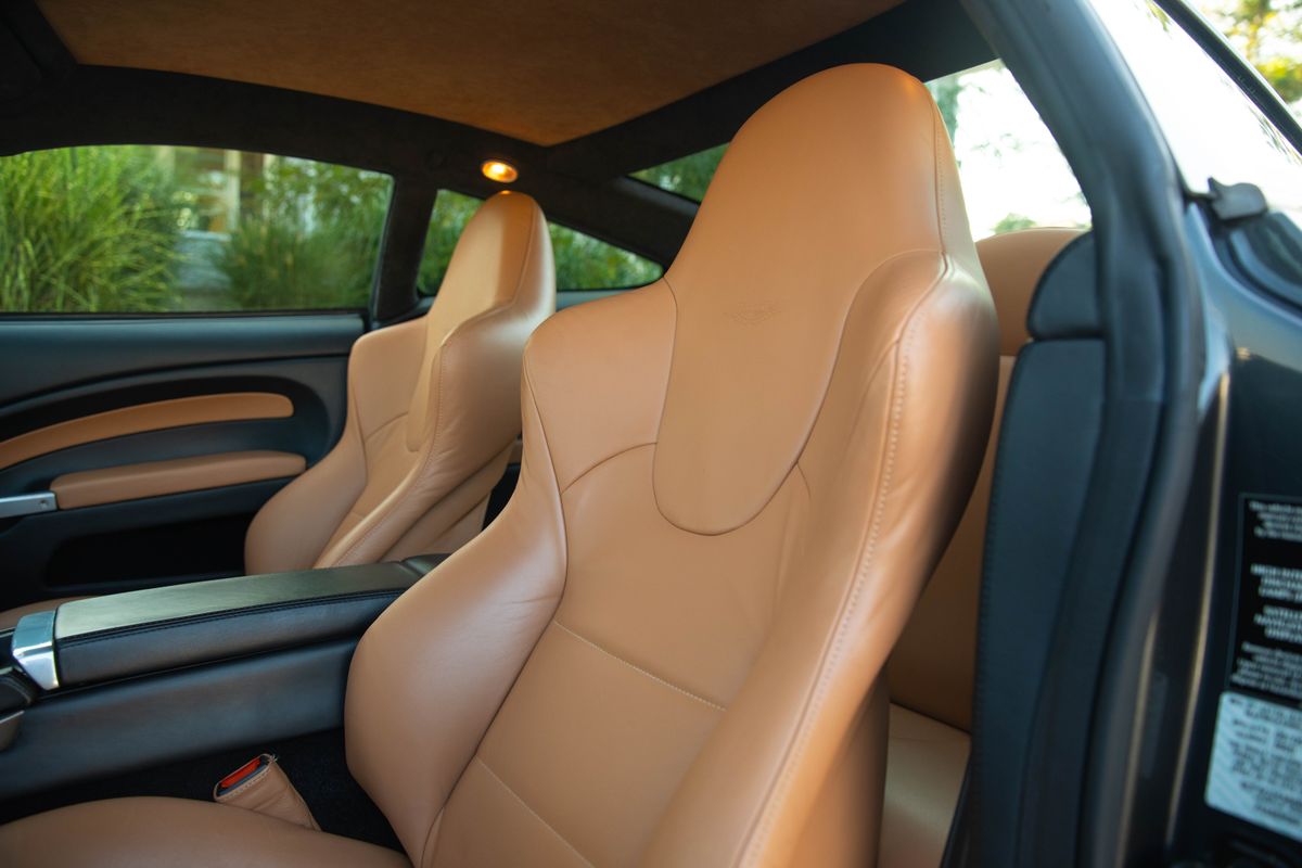 2006 Aston Martin V12 Vanquish S 6-Speed Manual