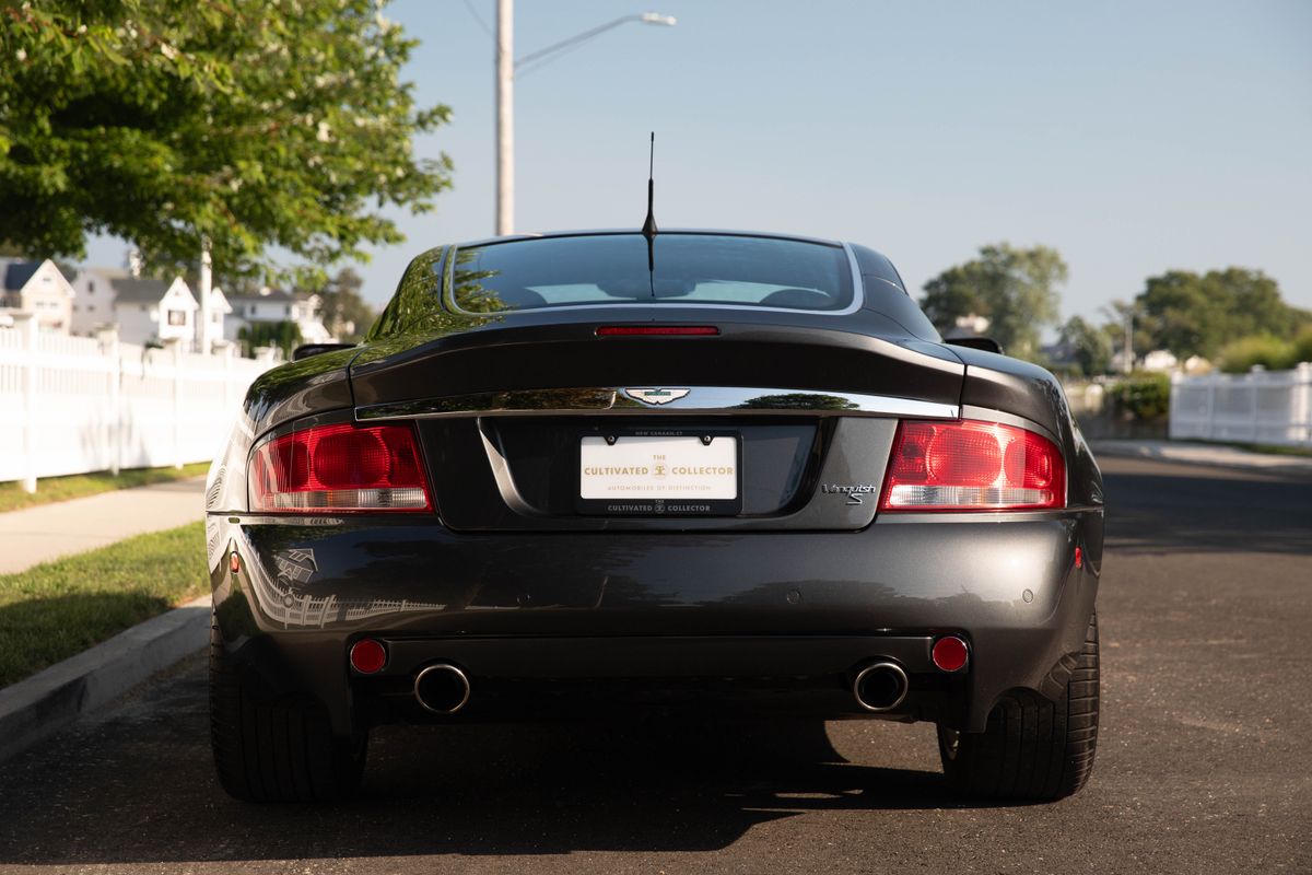 2006 Aston Martin V12 Vanquish S 6-Speed Manual