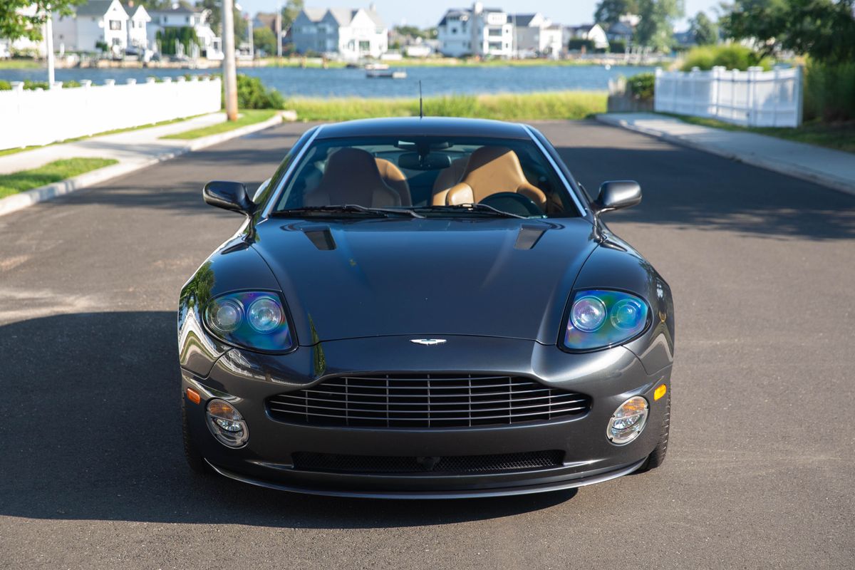 2006 Aston Martin V12 Vanquish S 6-Speed Manual