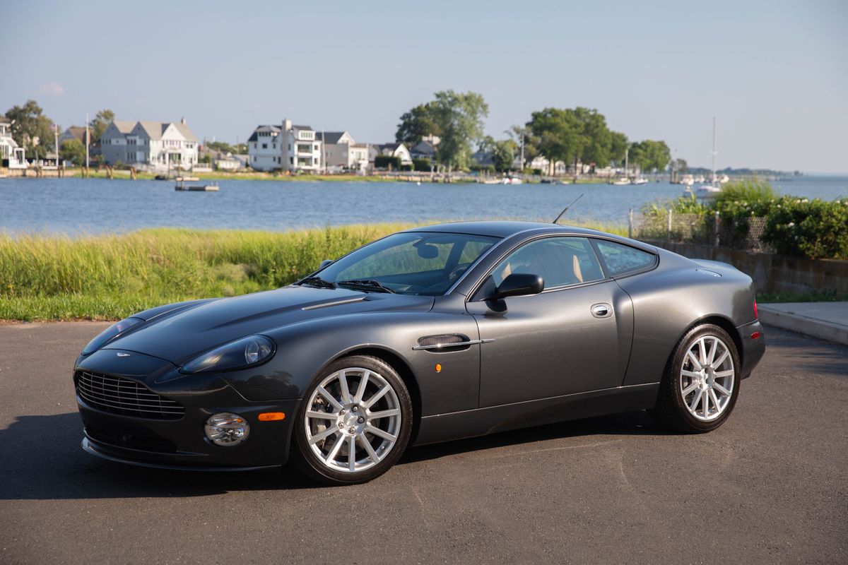 2006 Aston Martin V12 Vanquish S 6-Speed Manual