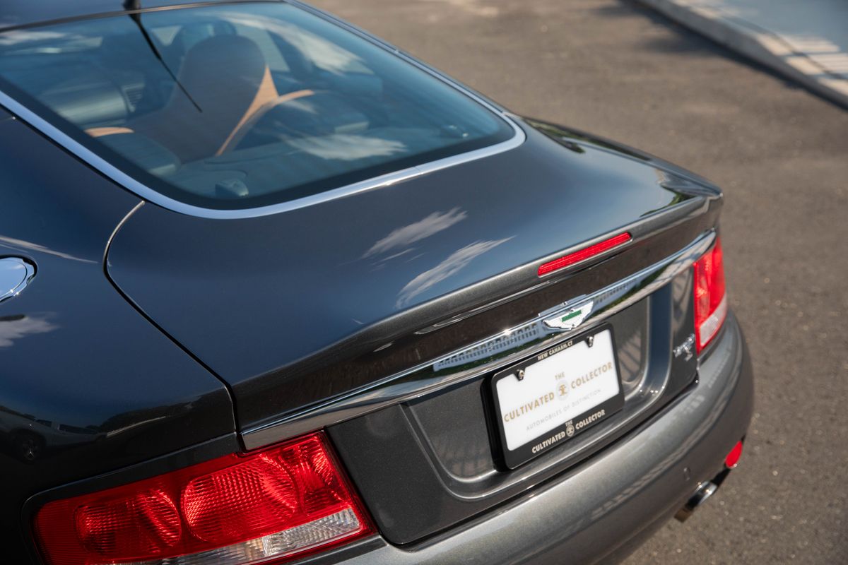 2006 Aston Martin V12 Vanquish S 6-Speed Manual