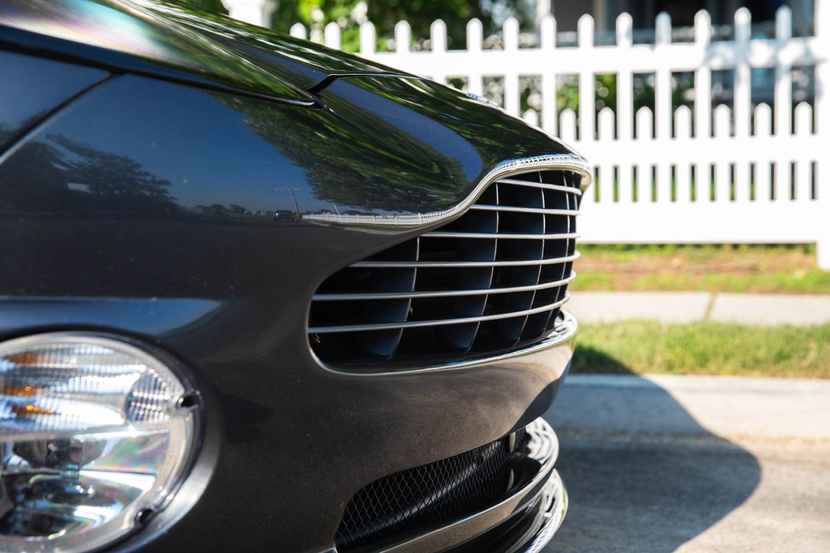 2006 Aston Martin V12 Vanquish S 6-Speed Manual