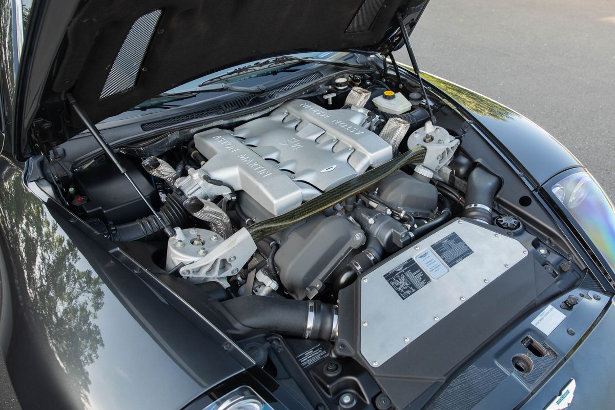 2006 Aston Martin V12 Vanquish S 6-Speed Manual