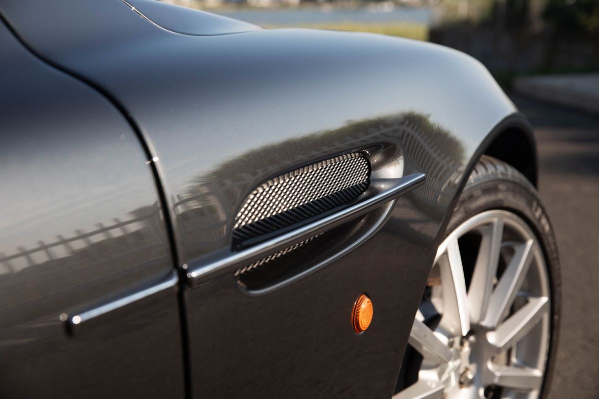 2006 Aston Martin V12 Vanquish S 6-Speed Manual