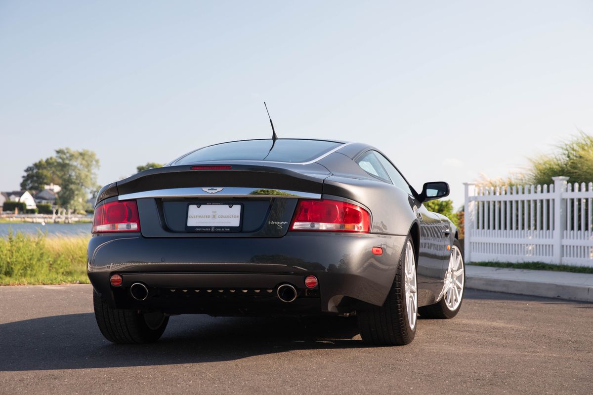 2006 Aston Martin V12 Vanquish S 6-Speed Manual