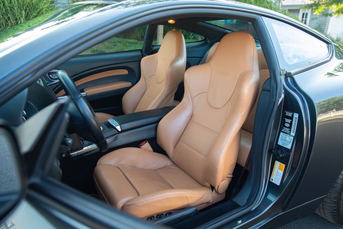 2006 Aston Martin V12 Vanquish S 6-Speed Manual