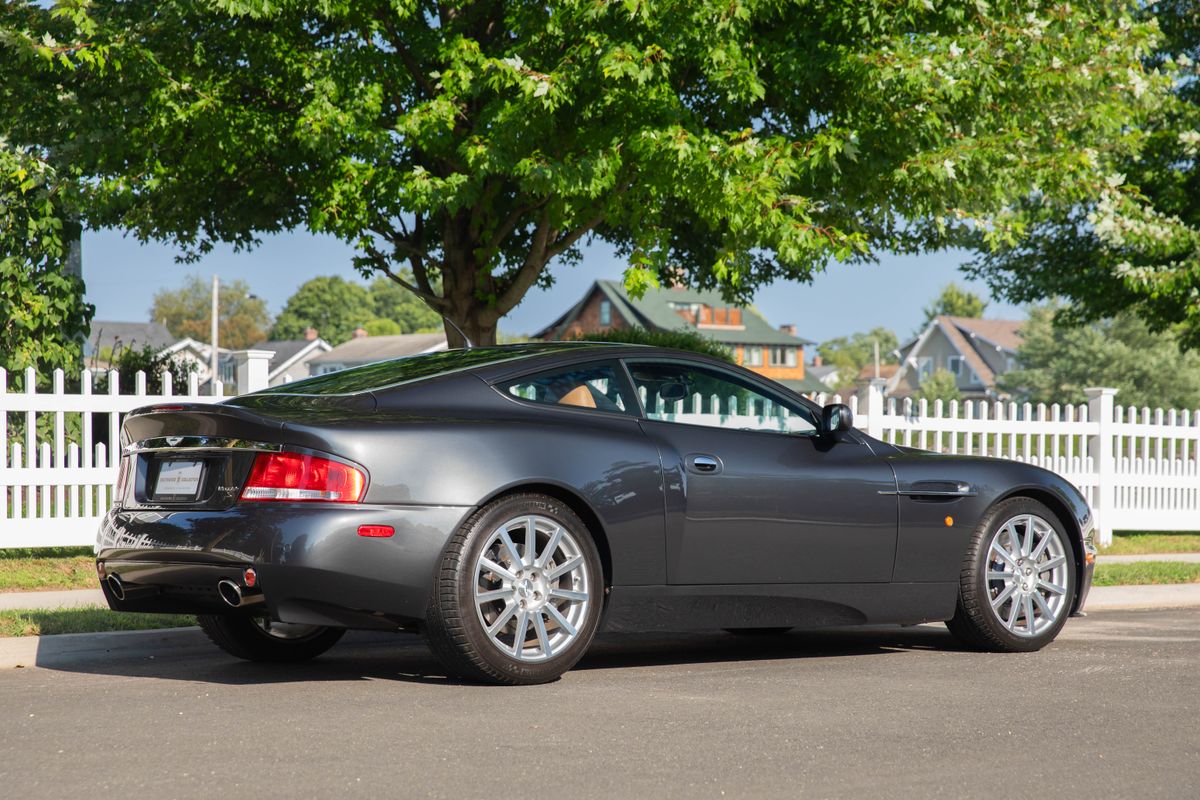 2006 Aston Martin V12 Vanquish S 6-Speed Manual
