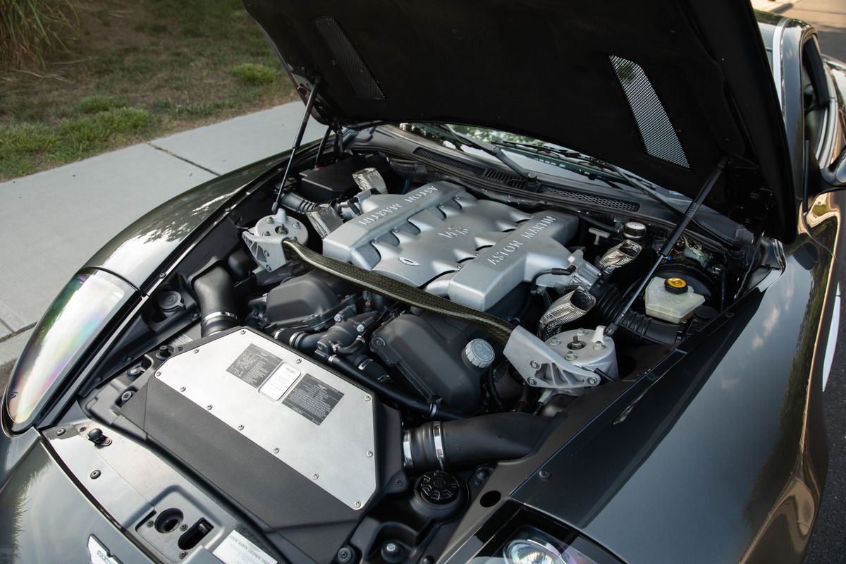 2006 Aston Martin V12 Vanquish S 6-Speed Manual