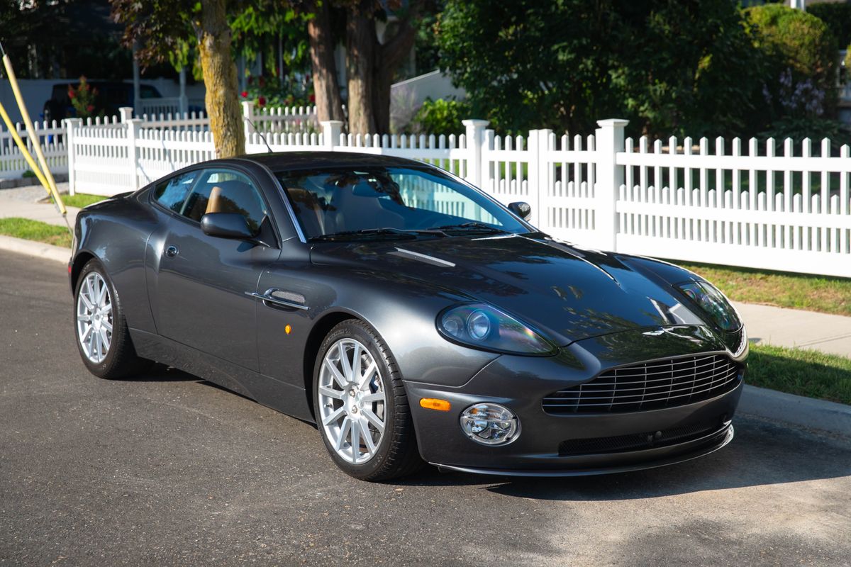 2006 Aston Martin V12 Vanquish S 6-Speed Manual