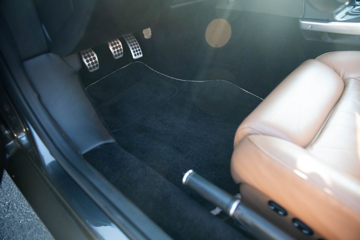 2006 Aston Martin V12 Vanquish S 6-Speed Manual