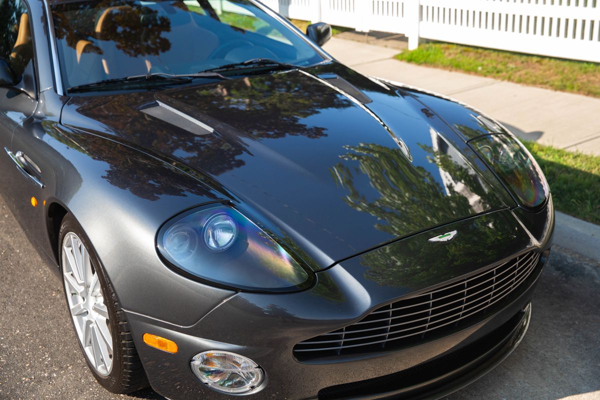 2006 Aston Martin V12 Vanquish S 6-Speed Manual