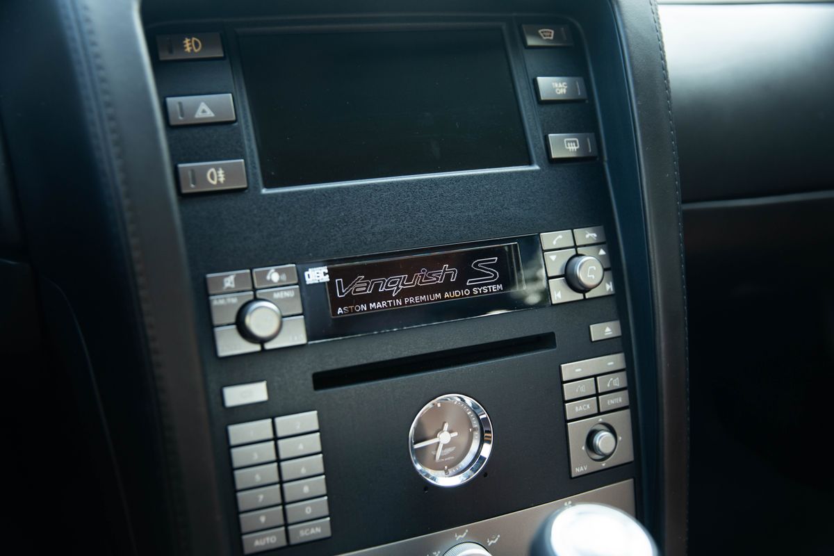 2006 Aston Martin V12 Vanquish S 6-Speed Manual
